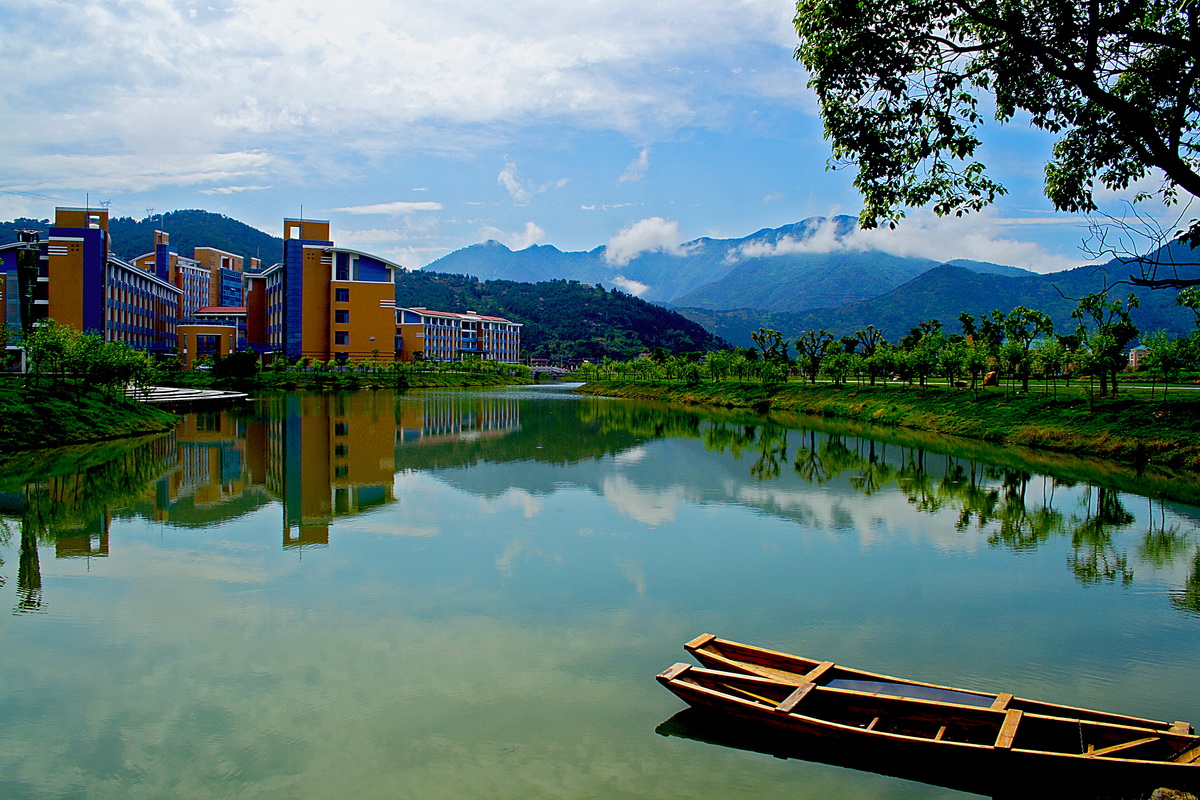  p>闽江学院海峡学院是 a target="_blank" href="/item/闽江学院