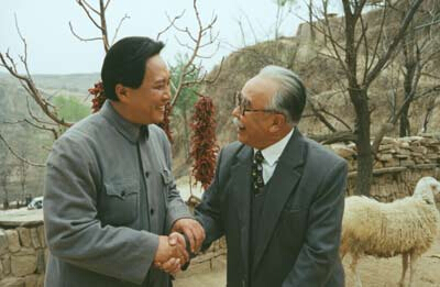  p>《延安颂》是一部四十集的抗战历史电视剧,由 a target="_blank"