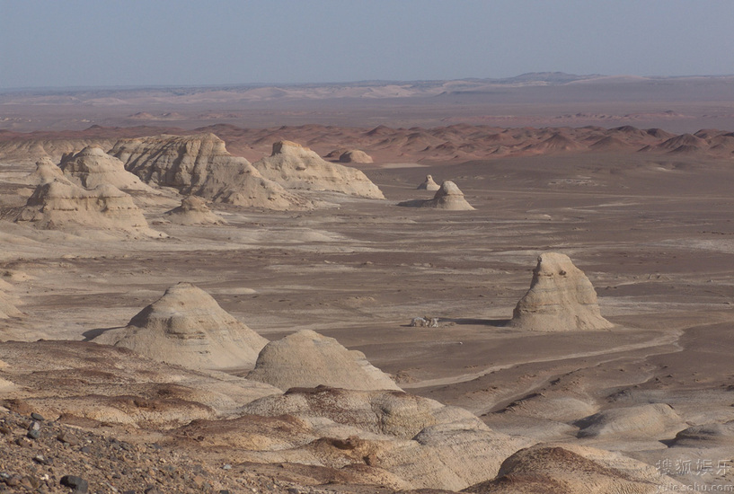 《无人区》是宁浩执导的国内首部<a href="#"