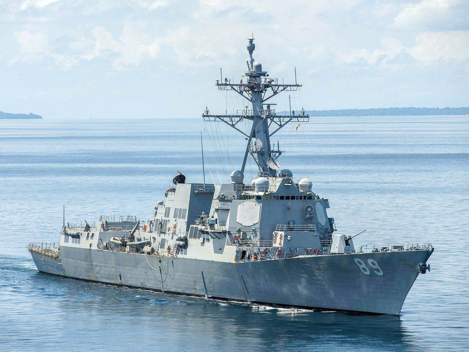 "宙斯盾"舰载防空指挥控制系统