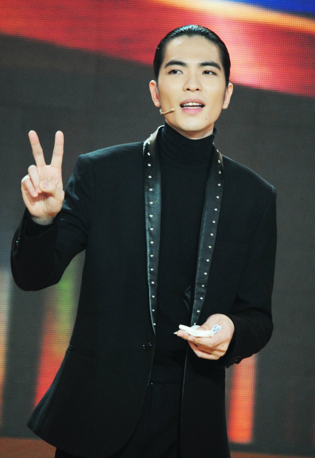  p>萧敬腾(jam hsiao),1987年3月30日出生于中国台湾省台北市,祖籍