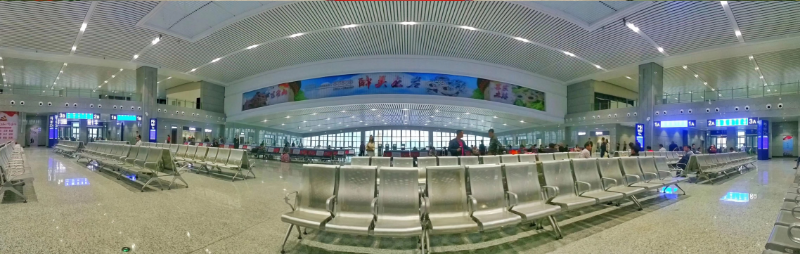 龙岩站