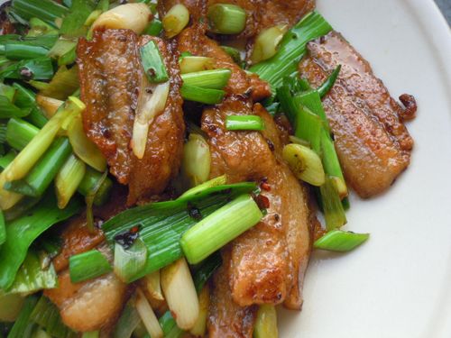 蒜苗炒盐煎肉