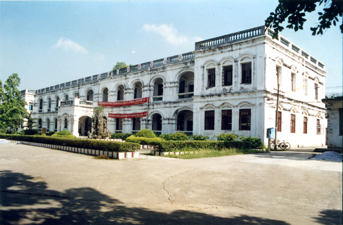  p>六王镇,隶属广西壮族自治区玉林市 a target="_blank" href="/item