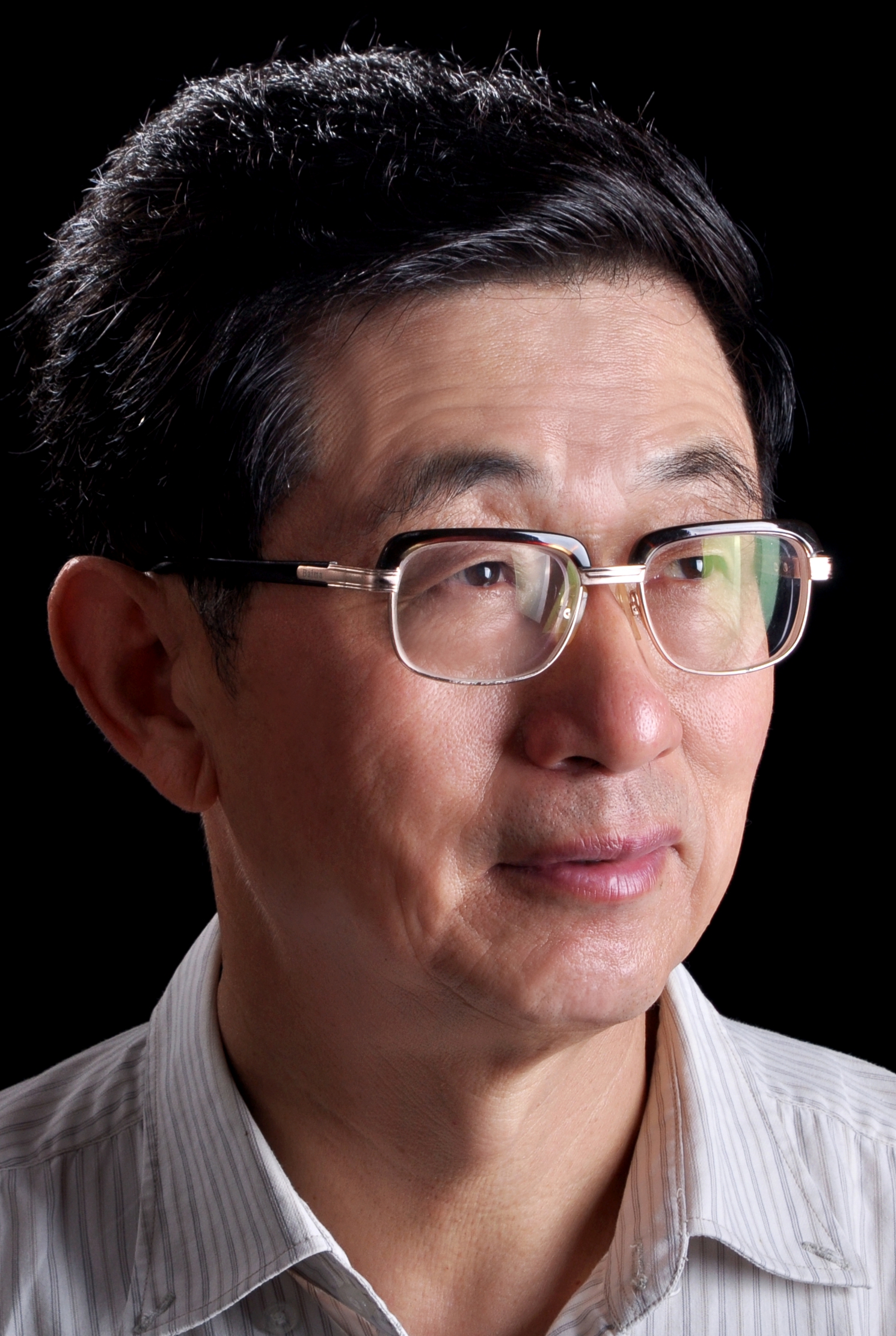  p>张基温,知名学者,计算机教育家,中国人民政治协商会议山西省第七届