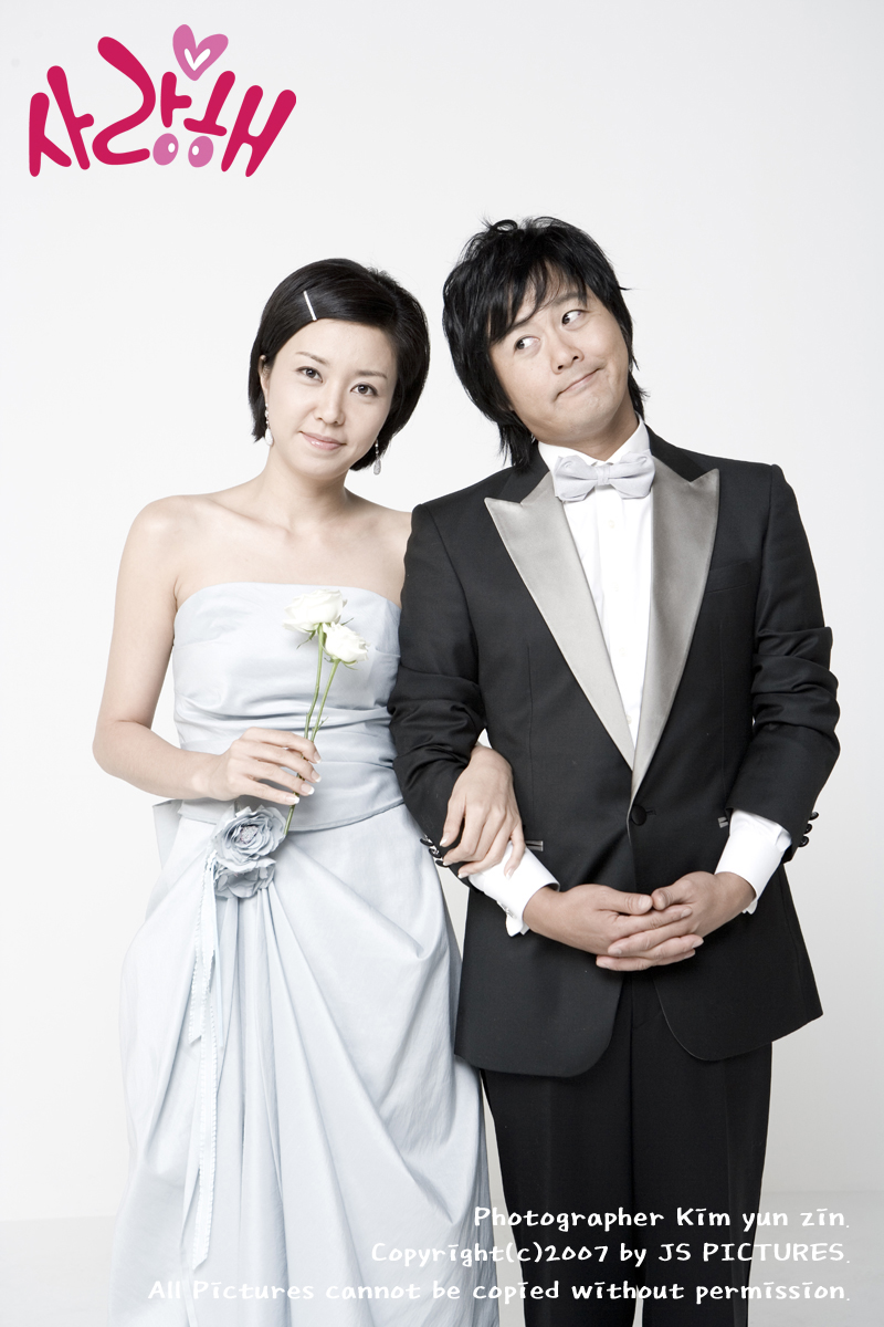 target="_blank" href="/item/1969年">1969年 /a>4月10日出生于韩国