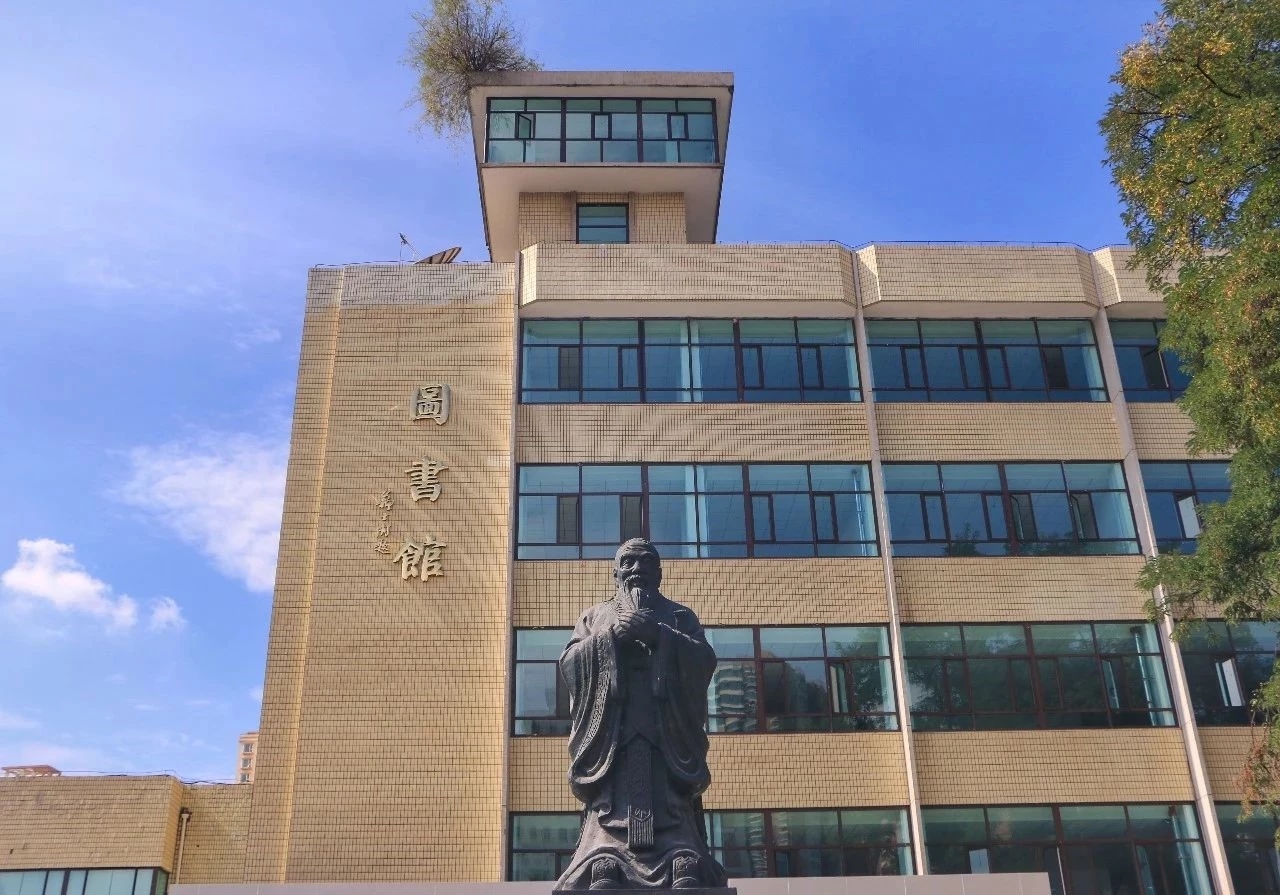  p></p></a> a href="#">兰州理工大学 /a>图书馆的前身为1919年成立的甘肃