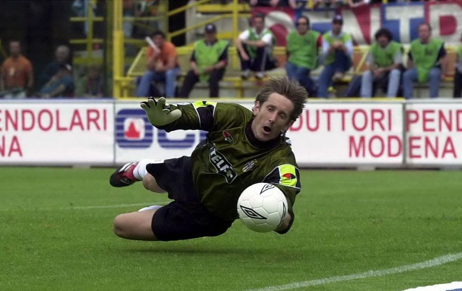  p>埃德温·范德萨(edwin van der sar),1970年10月29日出生于荷兰 a