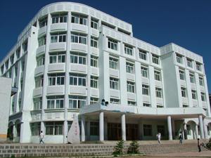 吉林市延吉三中