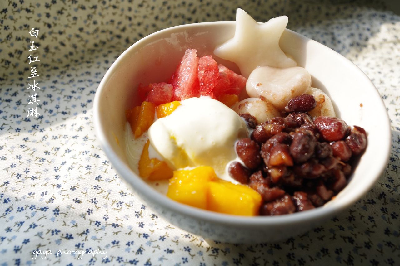 白玉红豆冰淇淋