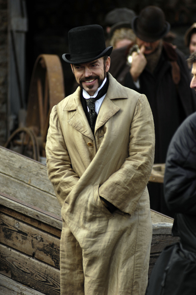  p>雨果·维文(hugo weaving),1960年4月4日出生于尼日利亚伊巴丹