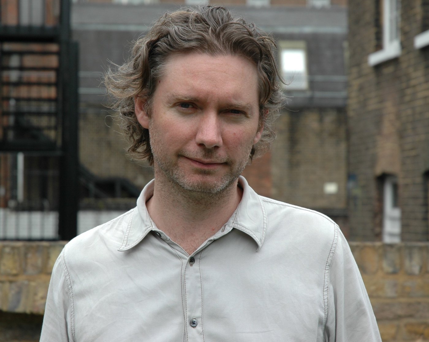  p>凯文·麦克唐纳 i>(kevin macdonald) /i>,1967年10月28日出生于