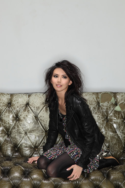  p>孙燕姿(stefanie sun),1978年7月23日出生于新加坡,祖籍中国广东省