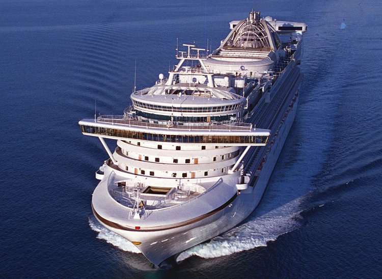 "钻石公主"号邮轮