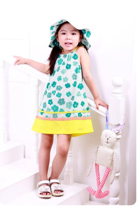  p>韩嘉潞,女,出生于2004年4月9日.