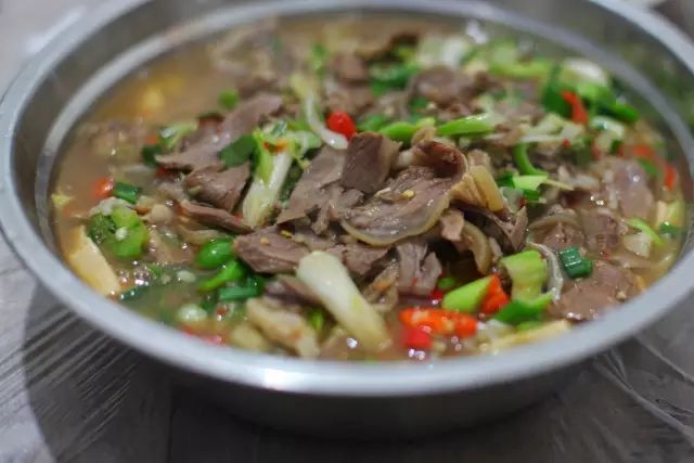  p data-id="gnwmrdrf8i">广丰羊肉粉是江西省上饶市 a target="