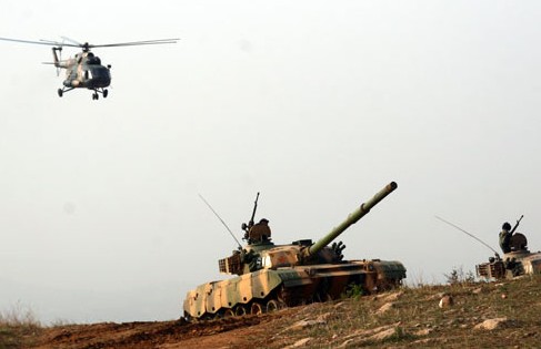  p>和平使命联合军演是上海合作组织的联合军事演习,是一场应对各国