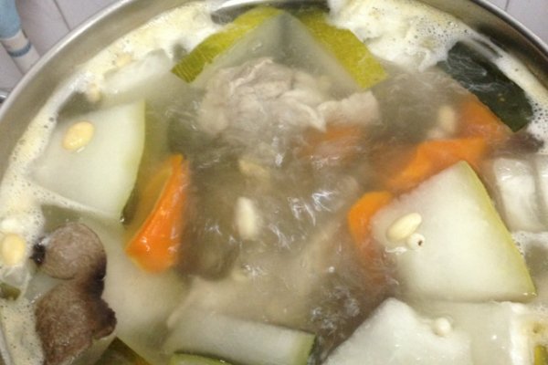 冬瓜扁豆猪骨汤
