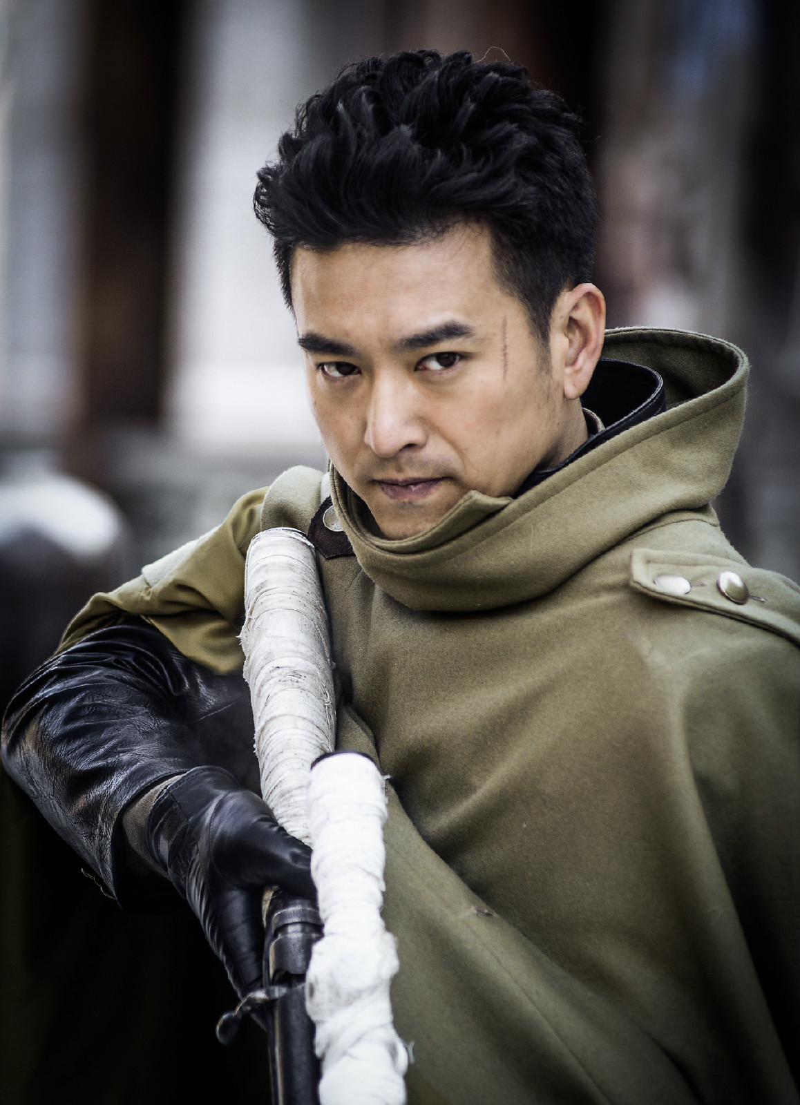 "/item/金沙/4901707" data-lemmaid="4901707">金沙 /a>执导的抗战剧