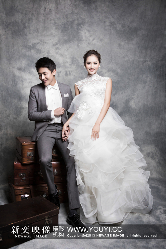  p>新奕映像简介 /p> p>新奕映像是由时尚摄影师尤奕先生集合一批具有