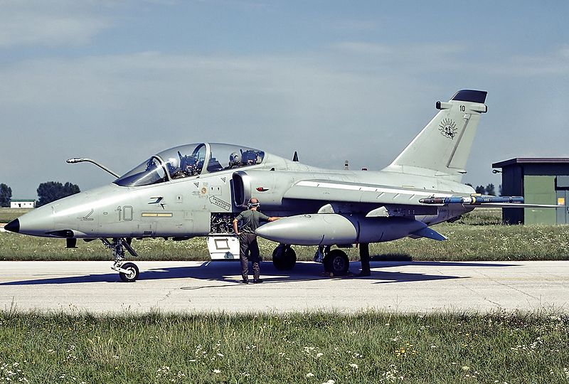 意大利amx战斗机