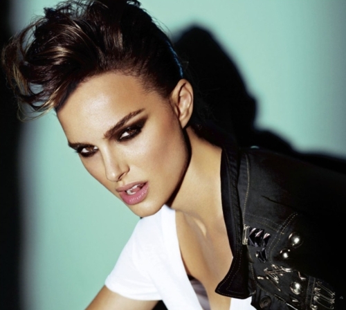  p>娜塔莉·波特曼,1981年6月9日出生于 a target="_blank" href="