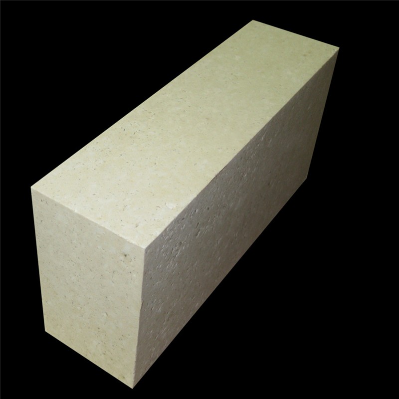  p>锆刚玉砖(zirconia-corundum refractory brick)是指利用工业