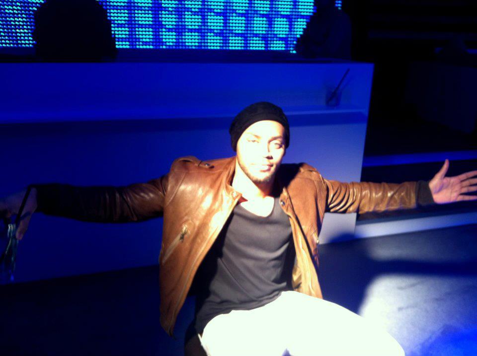 舞动精灵乐团 (groove coverage)是来自德国2001年创立的乐队,由主唱