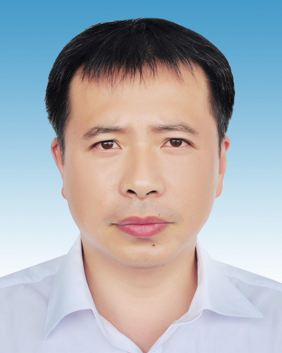  /p> p>现任长汀县纪委副书记,长汀县监委副主任. /p>