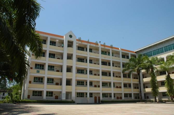  p>西双版纳职业技术学院(xishuangbanna vocational and technical