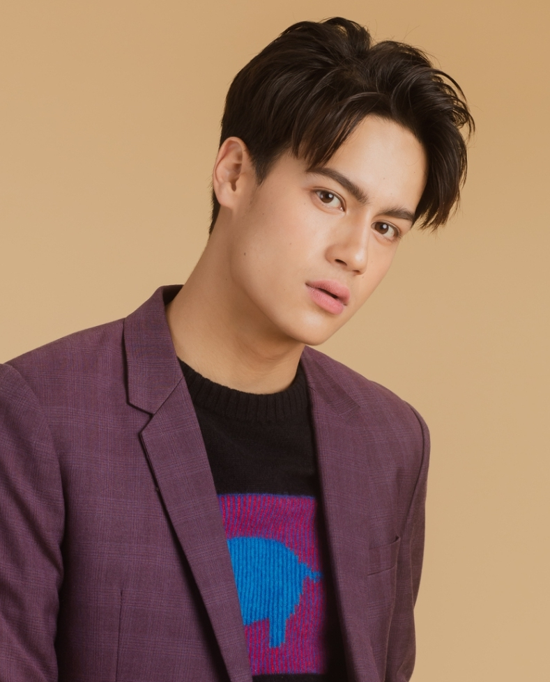 帕瑞斯·因塔拉科玛亚苏特(ice),1998年10月22日出生,泰国男歌手,演员