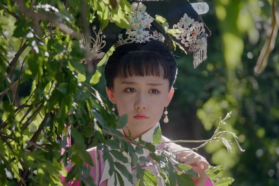  p>温宪,古装爱情剧《花落宫廷错流年第二季》中的角色,由毛娜饰演.