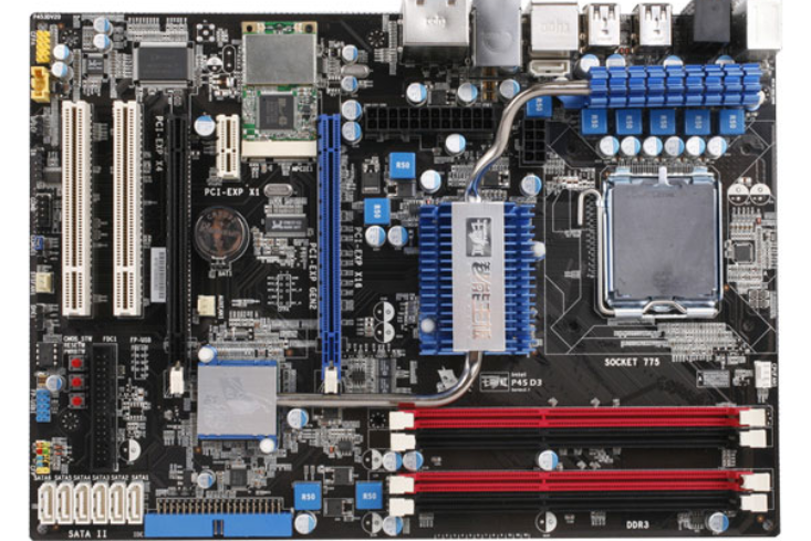 p45 x5 d3,七彩虹旗下主板,该款主板的主芯片组是intel p45,cpu类型是
