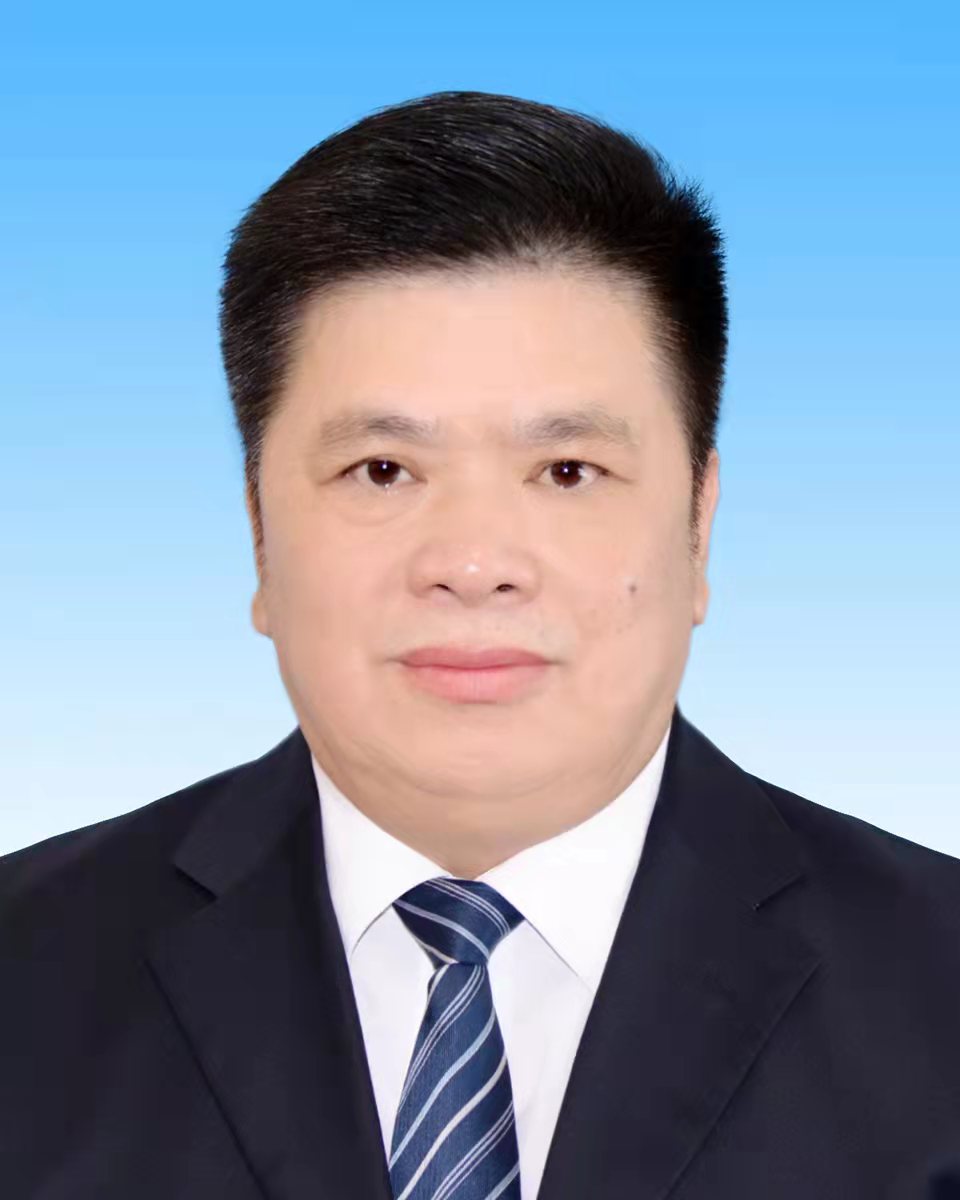  p>简建华,男,1964年8月生,汉族,广东省河源市紫金县人,1982年9月参加