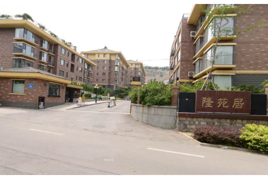  p>隆苑居位于济南市历下旅游路,共计房屋144户. /p>