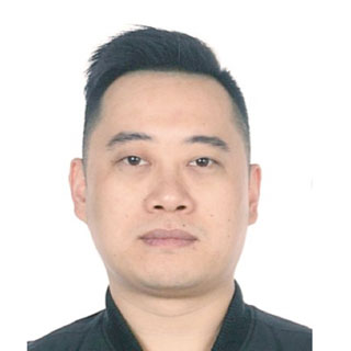 户籍地:江苏省常熟市虞山街道黄河路278号雅兰美地庄园b区35幢,身份证