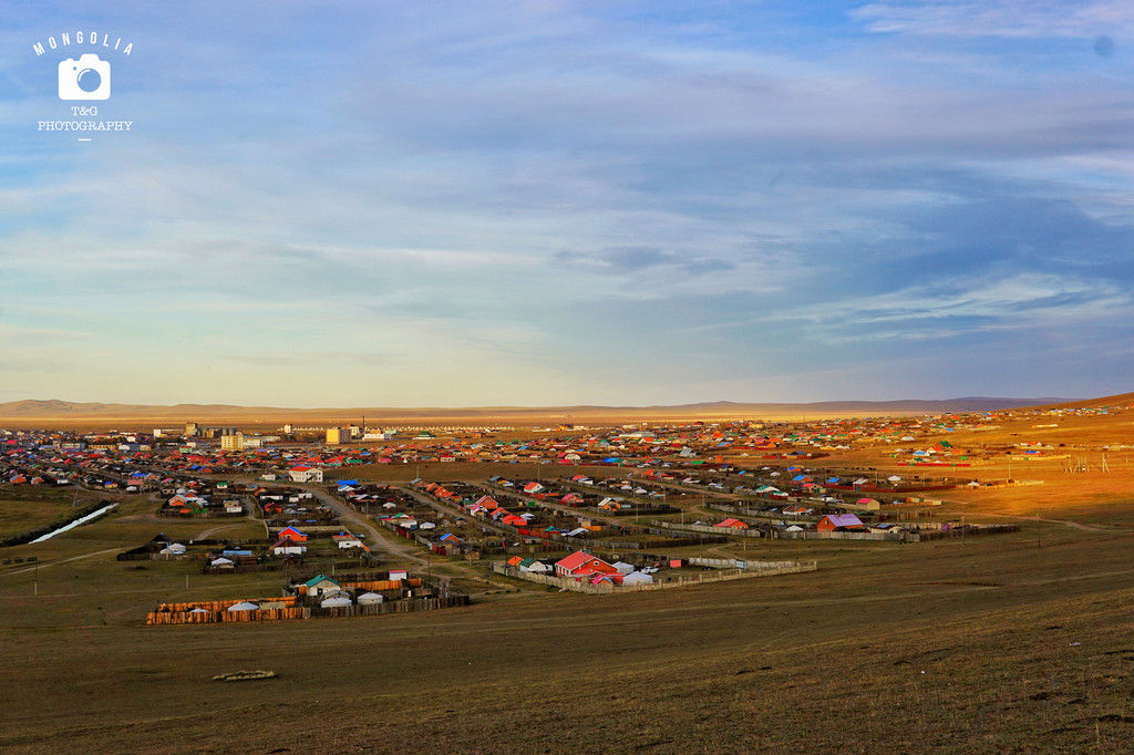 位于 a target="_blank" href="/item/蒙古人民共和国/6307533" data