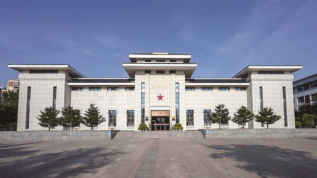  p data-id="gnbu2s06ct">宿北大战纪念馆位于江苏省宿迁市宿城区幸福