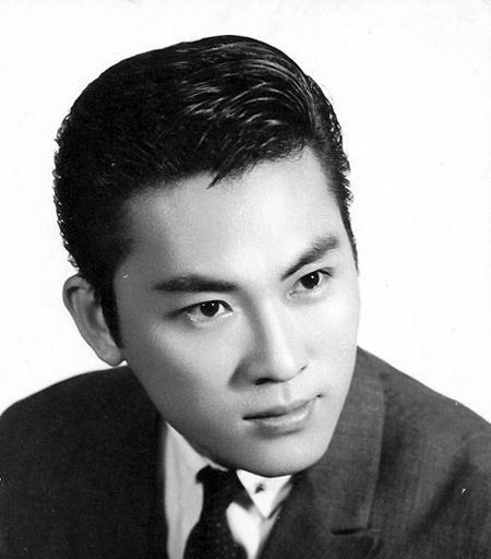  p>金汉,原名 b>毕仁序 /b>,1937年11月30日