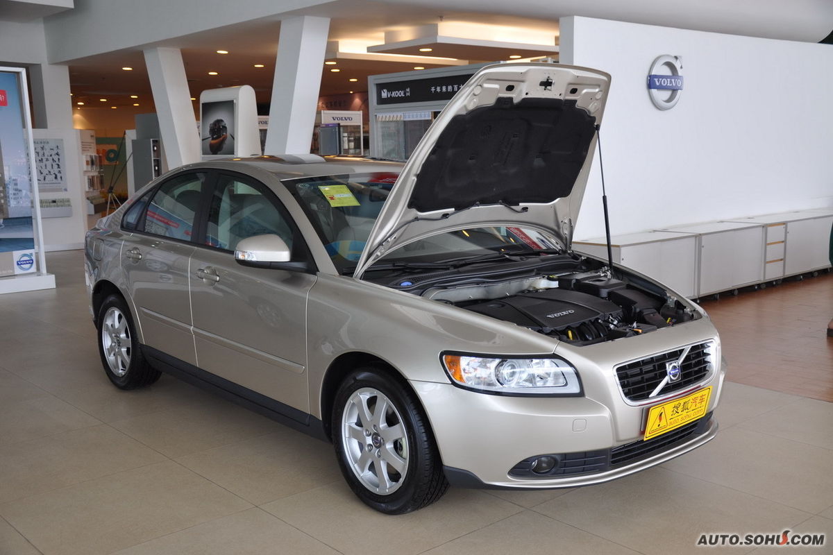 沃尔沃s40