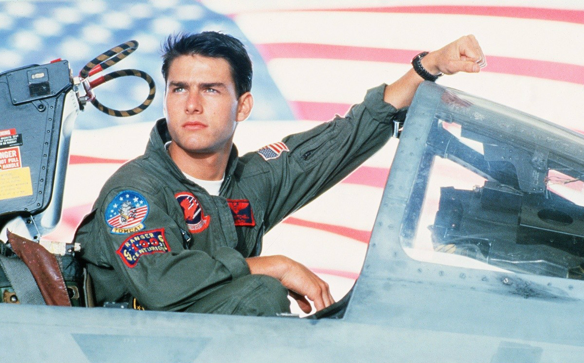  /p> p>1981年,出演剧情片《 a target="_blank" href="/item/熄灯号