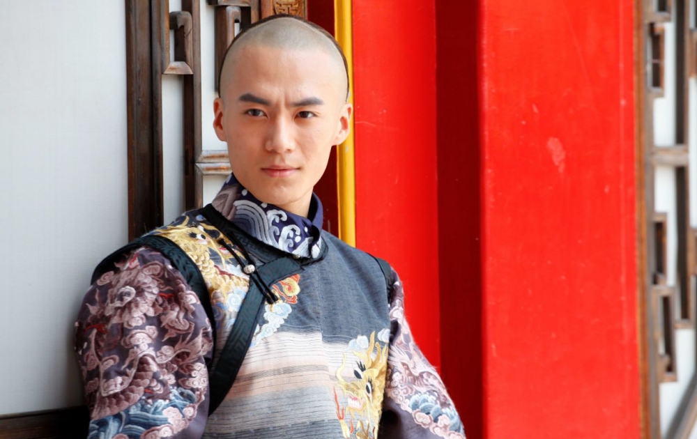 年2月10日—1755年2月16日),又名胤祯,允禵,清朝宗室,康熙帝第十四子