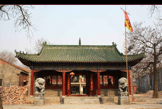  p>万古玉皇阁古建筑群位于 a target="_blank" href="/item/滑县