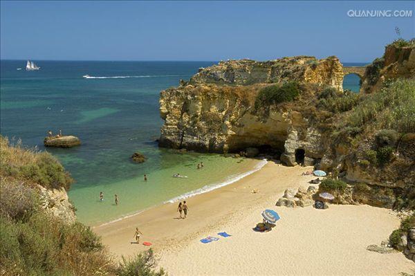  p>伊比利亚半岛(ibérian peninsula),位于 a target="_blank" href=