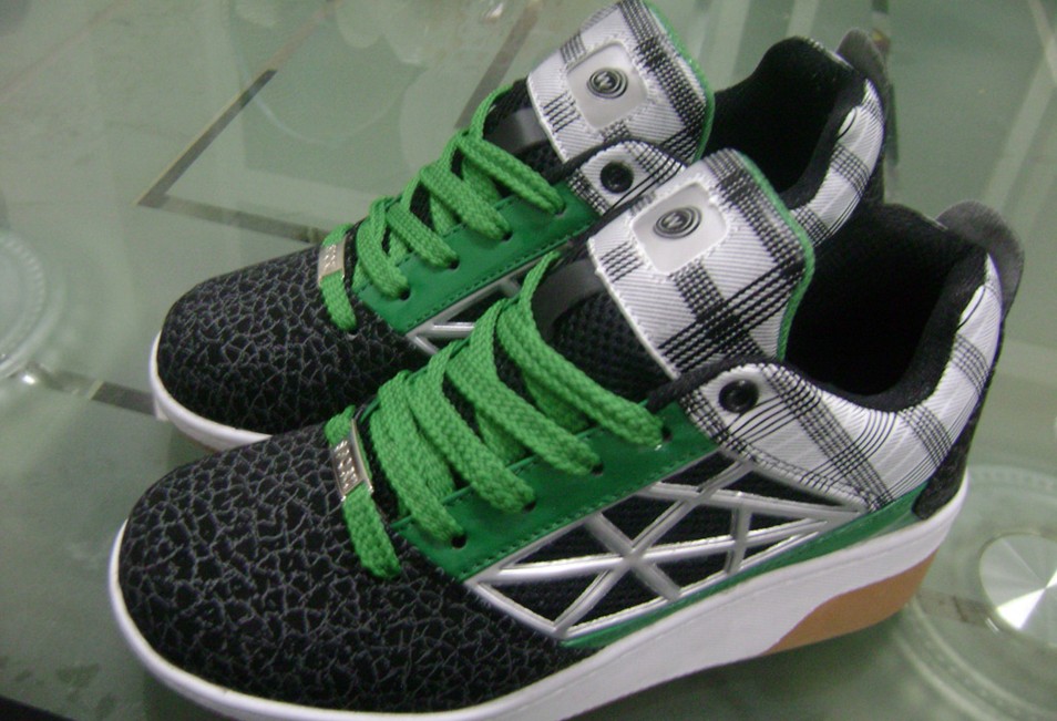 在运动鞋,暴走鞋,高尔夫球鞋,沙滩鞋,童鞋,休闲鞋