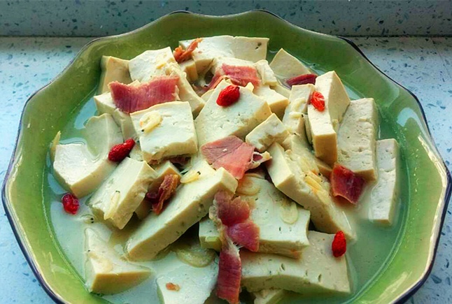 金华火腿烧豆腐