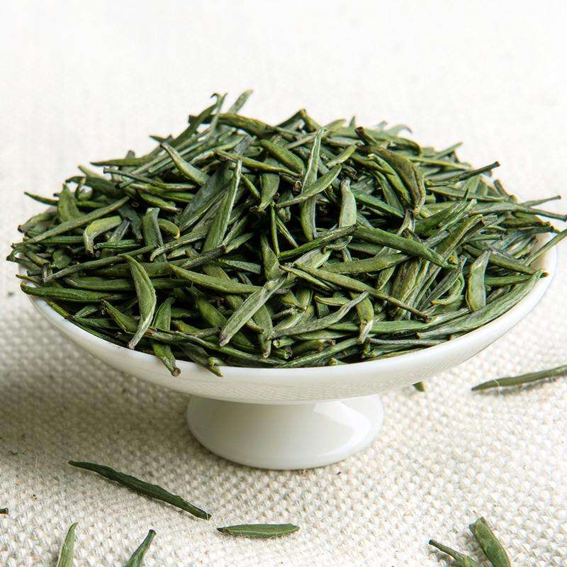 "雀舌"是中国名茶黄山毛峰中的上品,具有色绿,香郁,味甘,形美等特 ..