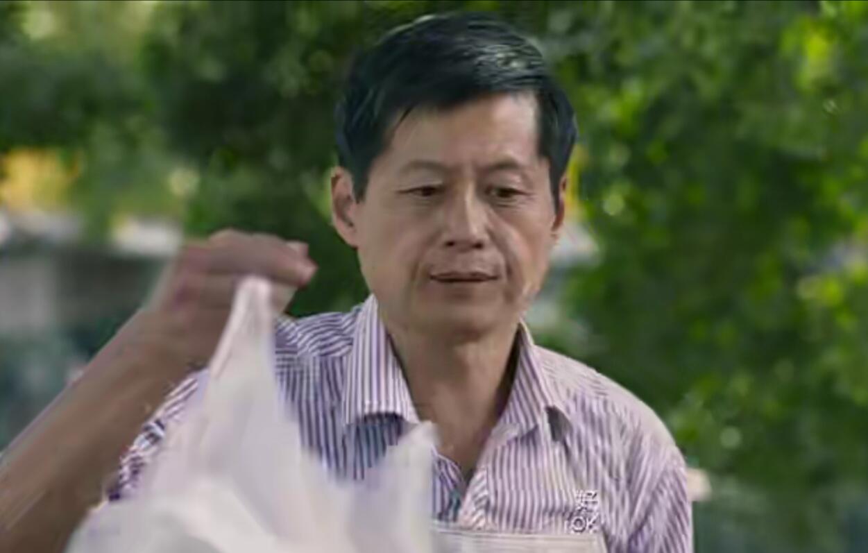 行的 /a>》中的角色,由 a target="_blank" href="/item/郑鹏生/59