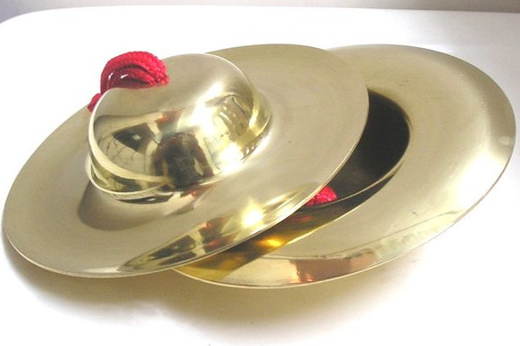 古称"铜钹","铜盘". /p>