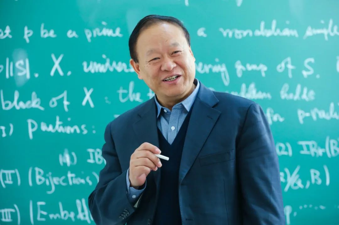 class="ref" data-ctrid="tdih6zvlefmw">张继平,1958年7月出生于山东